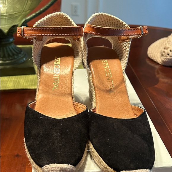275 Central Black and Tan Espadrille Sandals - Picture 1 of 4